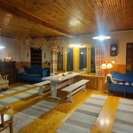 Perinnetalo Taivalkoskella